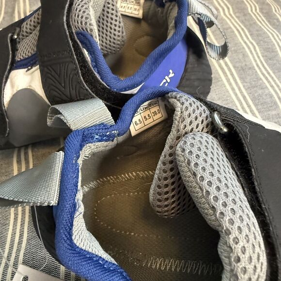 Mad Rock M5 US Size 6.5 NEW Science Friction Climbing Shoes UK Size 5.5 - Picture 4 of 6